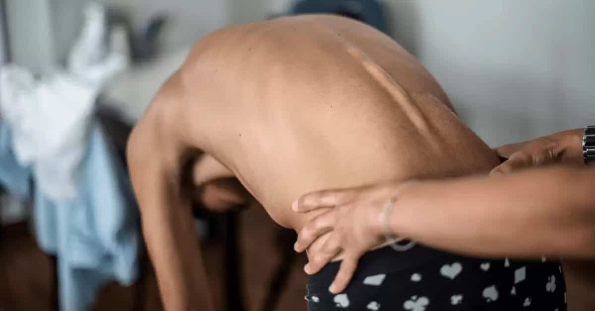 orthopedic physiotherapist check body growth