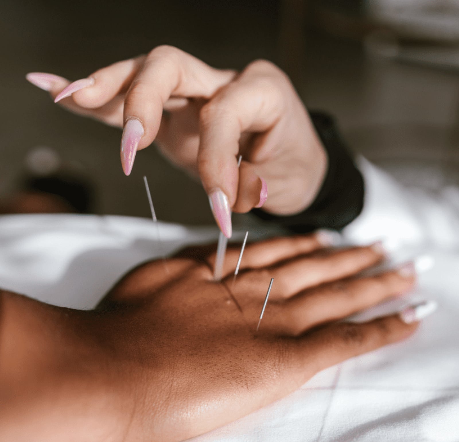 Maintaining a Healthy Spine Between Visits